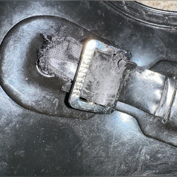 HUNTER | Tall Glossy Black Rain Boots - Picture 4 of 4